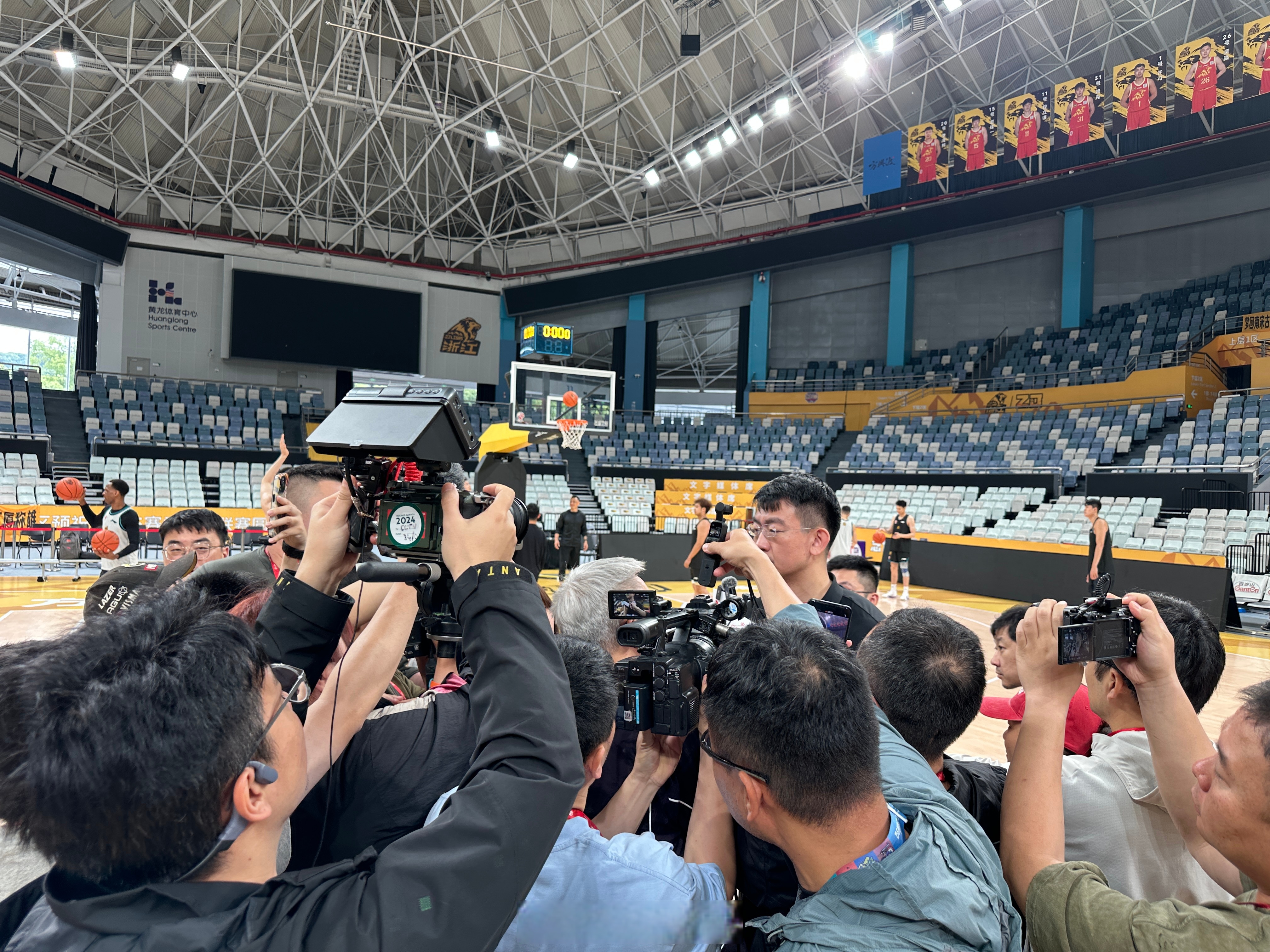 cba现场直播哪里可以看_(cba直播哪里可以看到) 第2张 cba现场直播哪里可以看_(cba直播哪里可以看到) 第2张