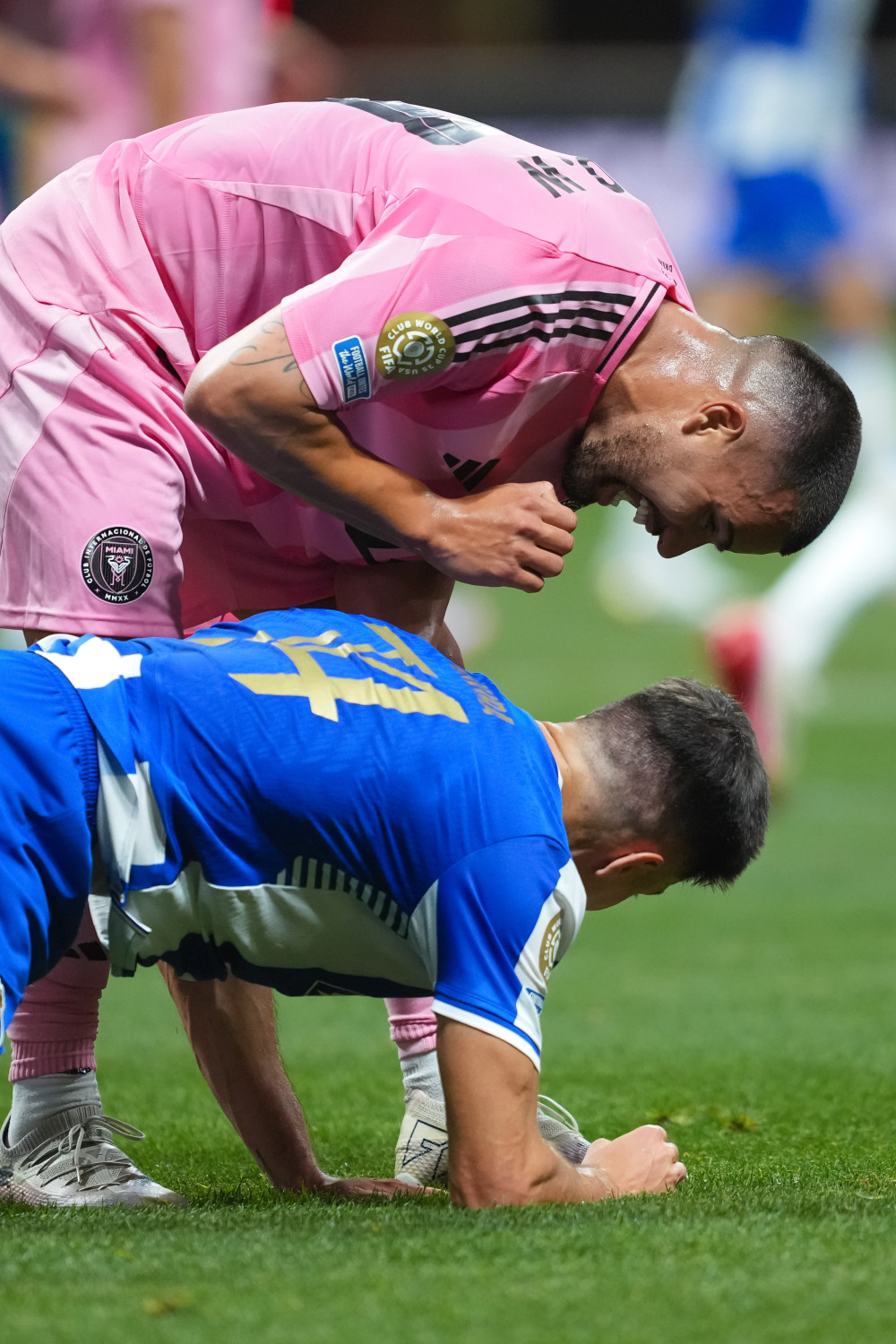 免费足球直播观看迈阿密比赛_(免费足球直播观看迈阿密比赛回放)