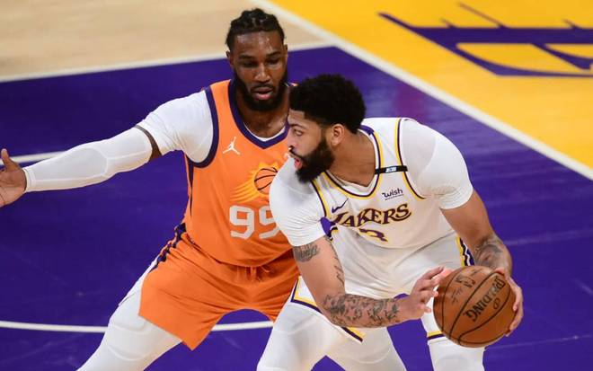 包含曝戴维斯被交易可能性非常低赛季至今仅出战5场的词条 第2张 包含曝戴维斯被交易可能性非常低赛季至今仅出战5场的词条 第2张