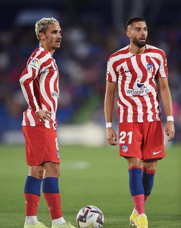 关于马竞与波尔图赛前为若塔默哀此前因车祸去世已过去1个月的信息 第1张 关于马竞与波尔图赛前为若塔默哀此前因车祸去世已过去1个月的信息 第1张