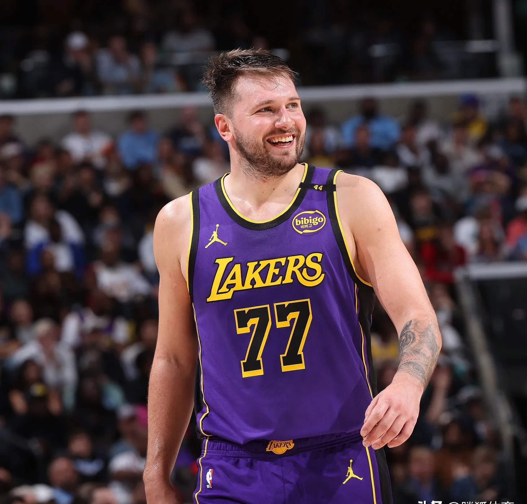 斯洛文尼亚男篮险胜意大利晋级八强东契奇狂轰42分的简单介绍  第1张