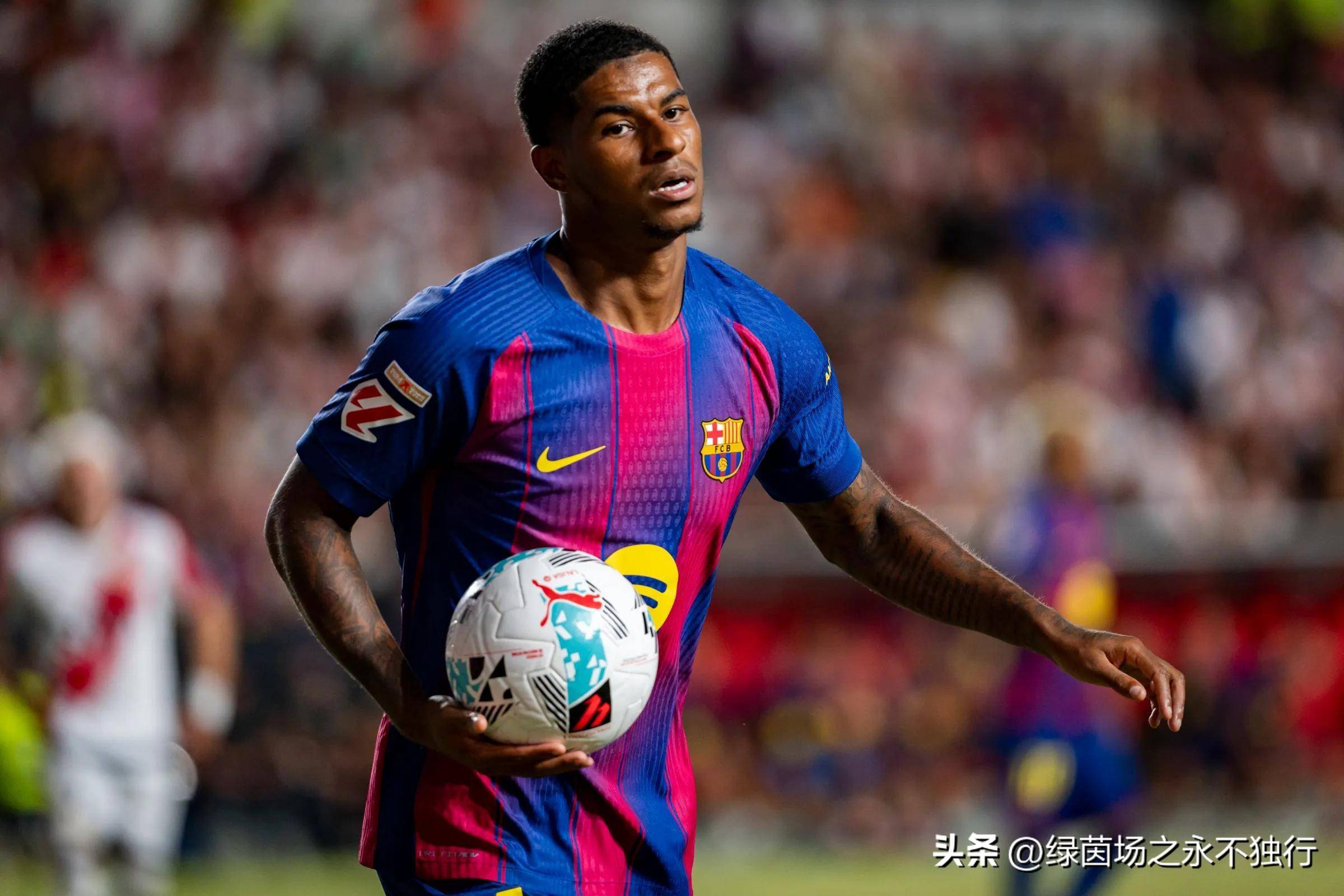 官方:巴萨签下霍安加西亚激活球员解约金条款的简单介绍 第1张 官方:巴萨签下霍安加西亚激活球员解约金条款的简单介绍 第1张