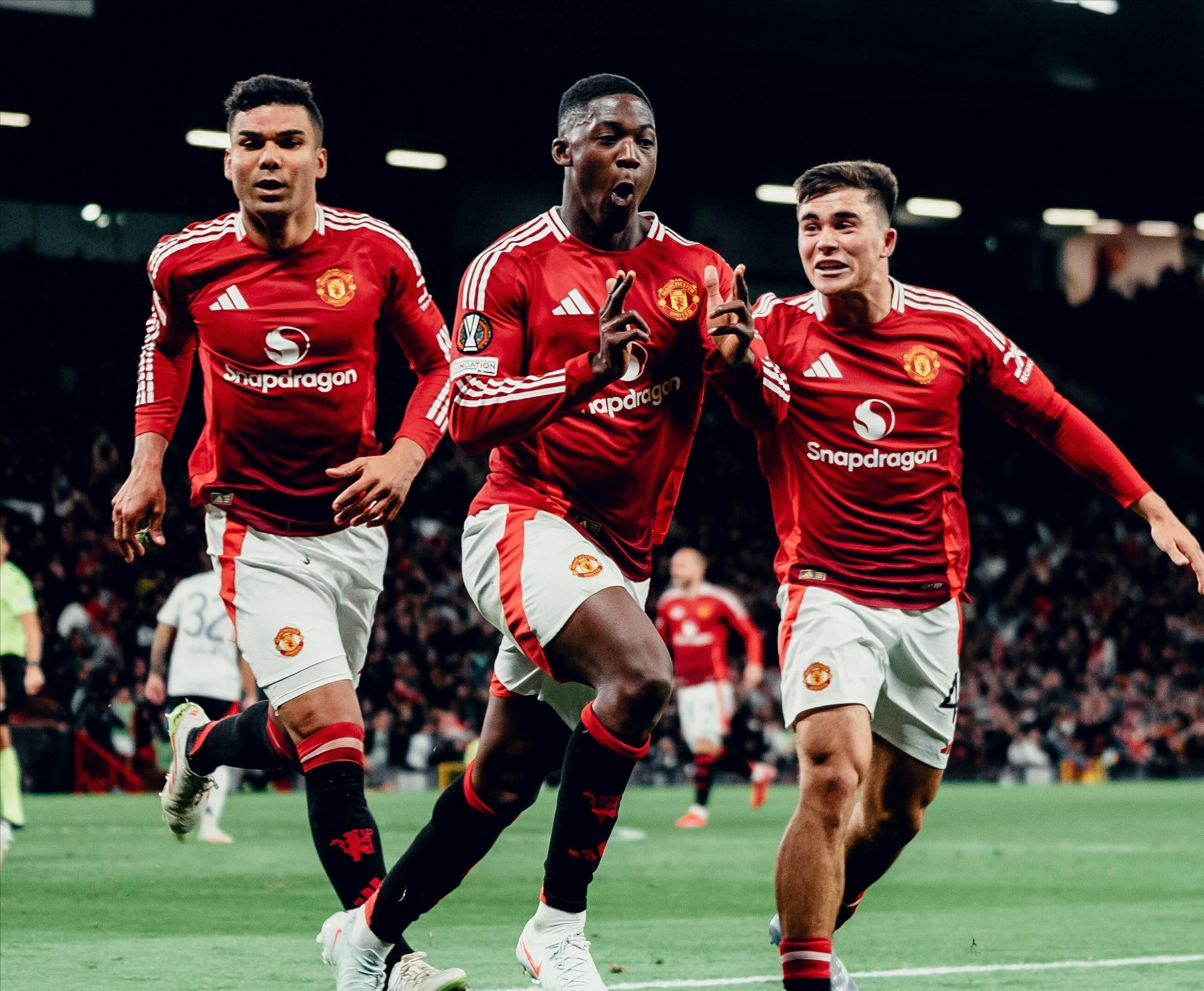 英超曼联4-2布莱顿姆伯莫双响库尼亚打入曼联处子球的简单介绍 第2张 英超曼联4-2布莱顿姆伯莫双响库尼亚打入曼联处子球的简单介绍 第2张