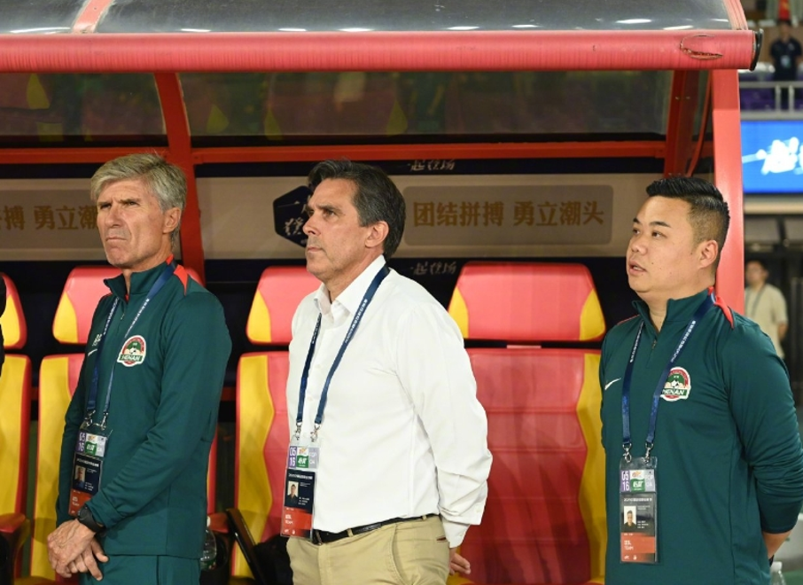 海港外援莱昂纳多中超生涯已打入50球3球是对阵河南队打进的简单介绍 第1张 海港外援莱昂纳多中超生涯已打入50球3球是对阵河南队打进的简单介绍 第1张