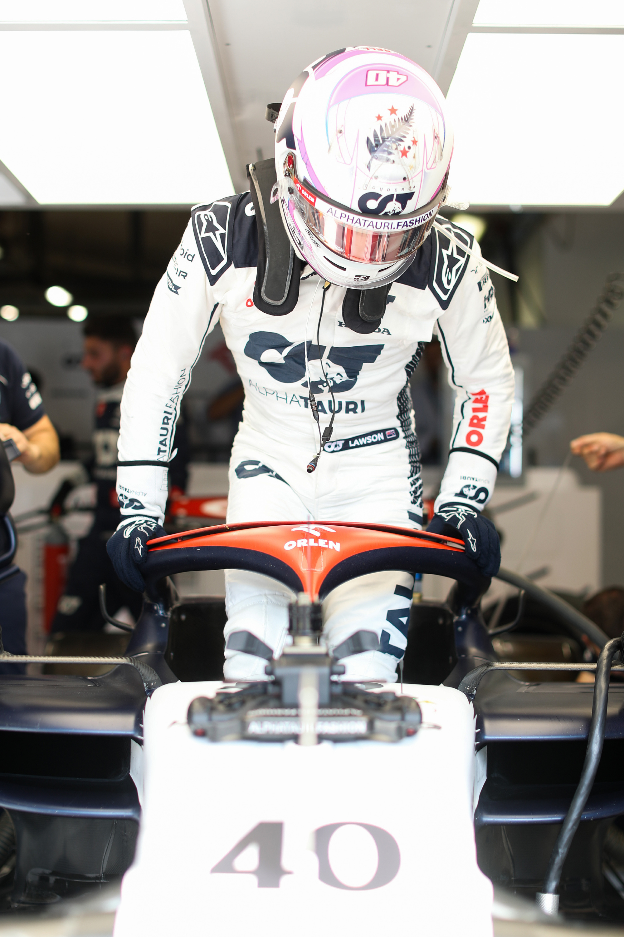 劳尔成勒沃库森主帅人选德甲劲旅加速选帅进程的简单介绍  第1张