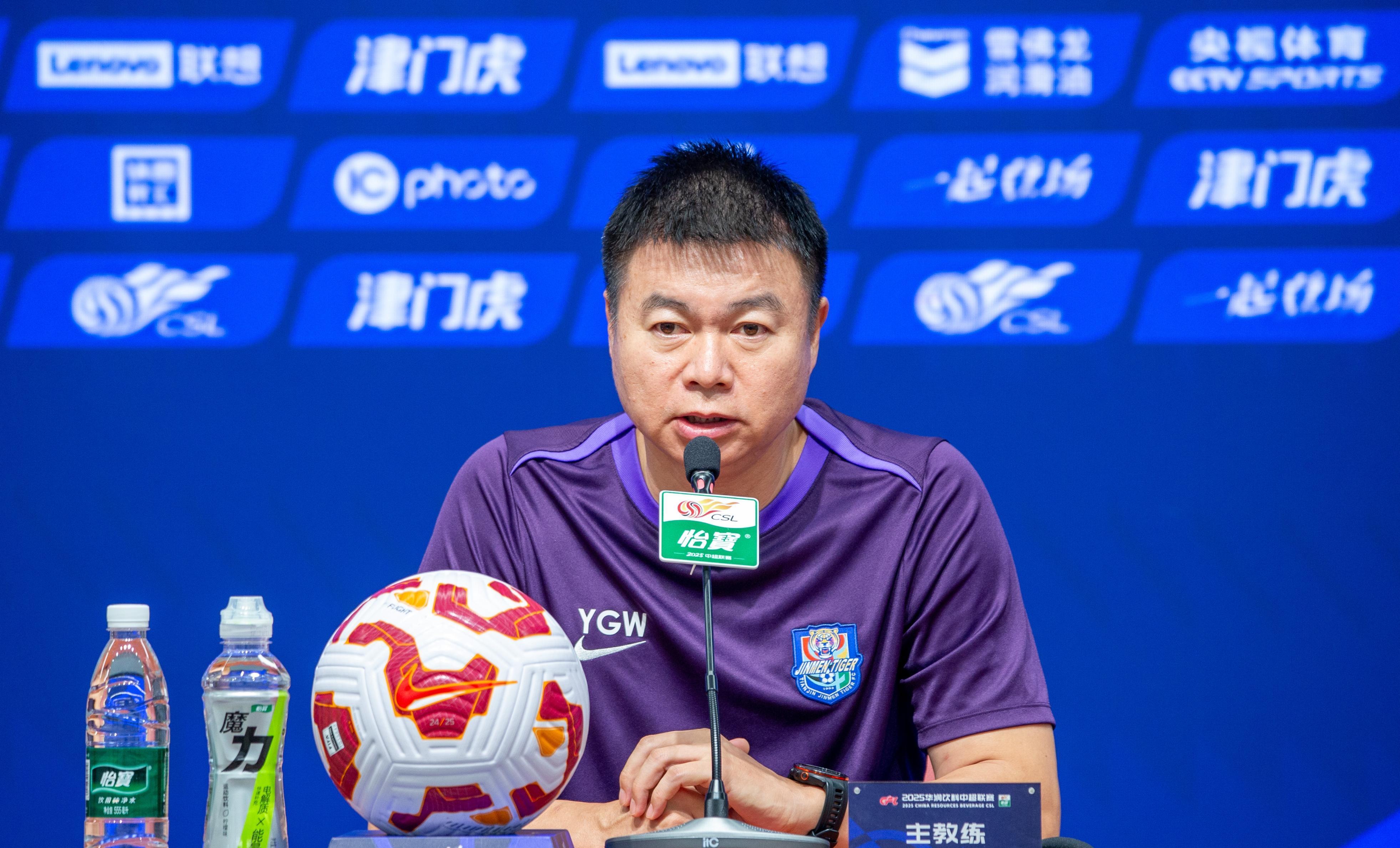 包含津门虎官博评论疑似讽刺媒体人李璇掀起骂战的词条 第1张 包含津门虎官博评论疑似讽刺媒体人李璇掀起骂战的词条 第1张