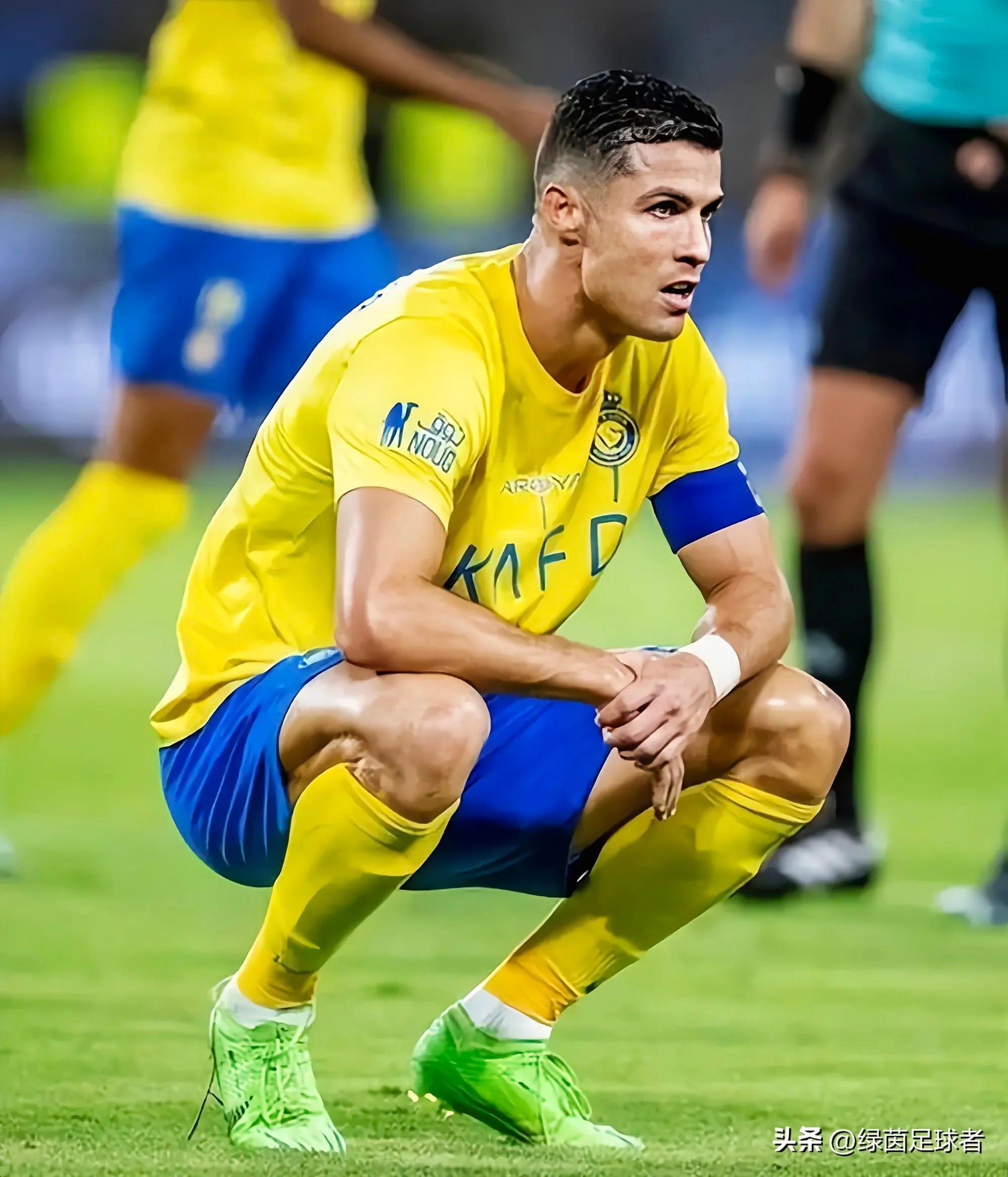 关于曝C罗或签短约参加世俱杯与利雅得胜利合约下个月到期的信息