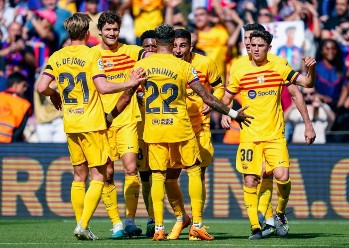 Opta西甲赛季最佳阵容皇马、巴萨球员包揽锋线位置的简单介绍  第2张