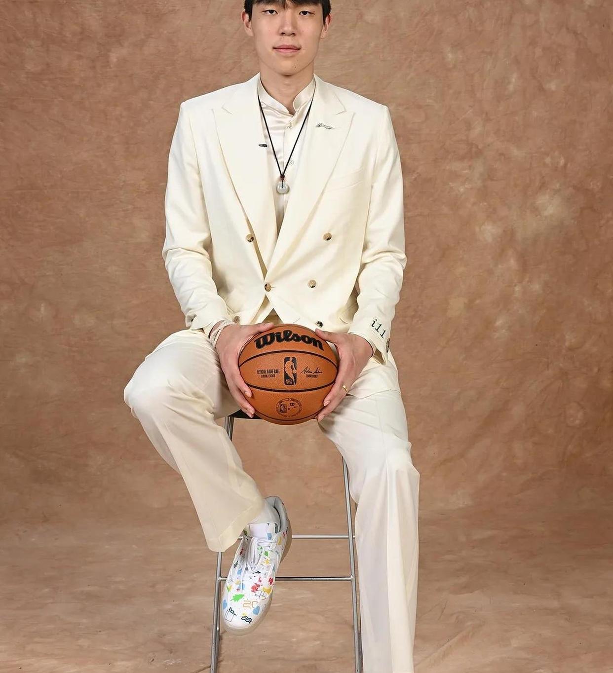 包含杨瀚森确认出战亚洲杯目前已经返回到青岛的词条 第1张 包含杨瀚森确认出战亚洲杯目前已经返回到青岛的词条 第1张