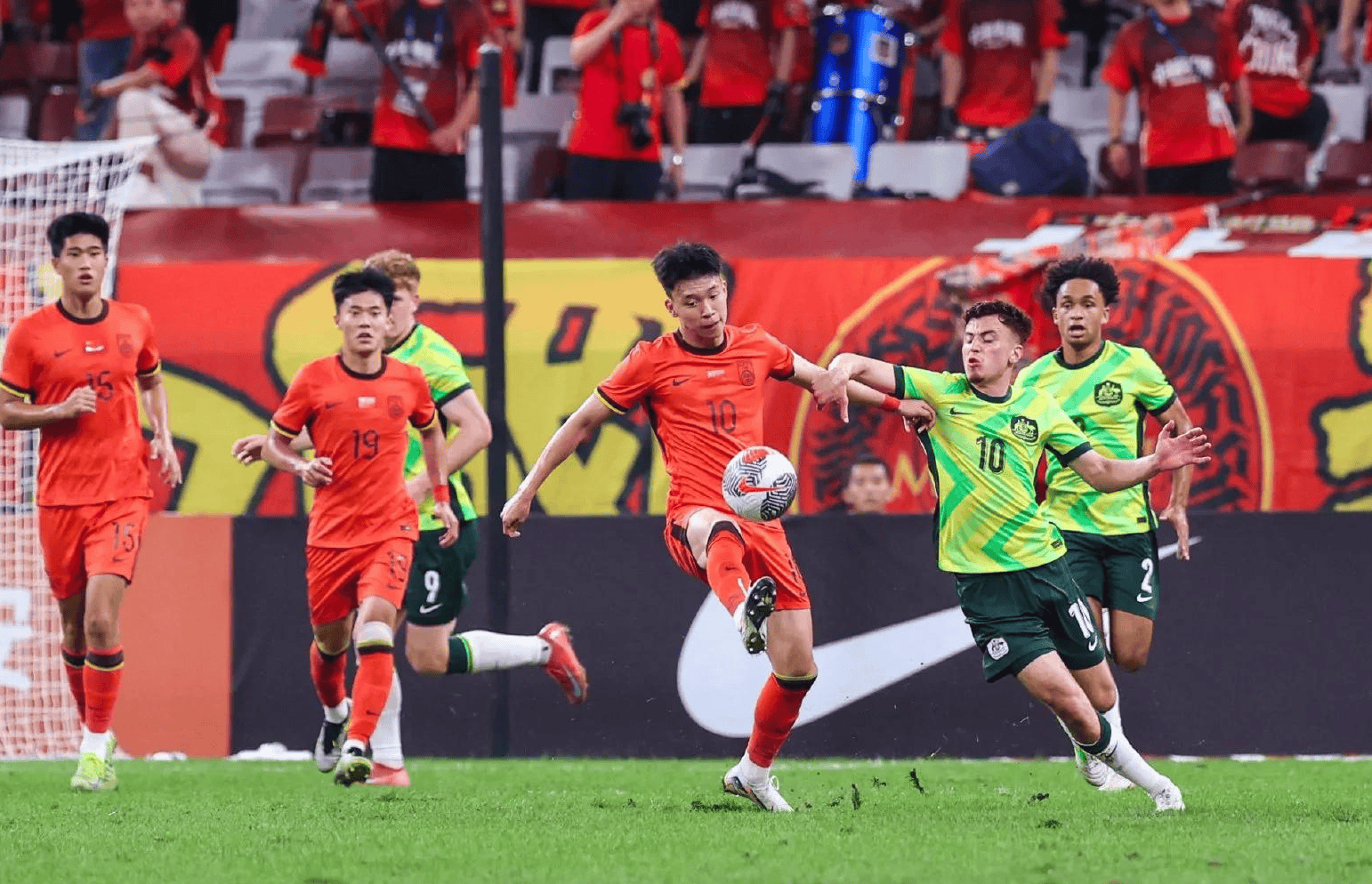 国足要备战2030年世界杯球队需要进行年轻化 第2张 国足要备战2030年世界杯球队需要进行年轻化 第2张