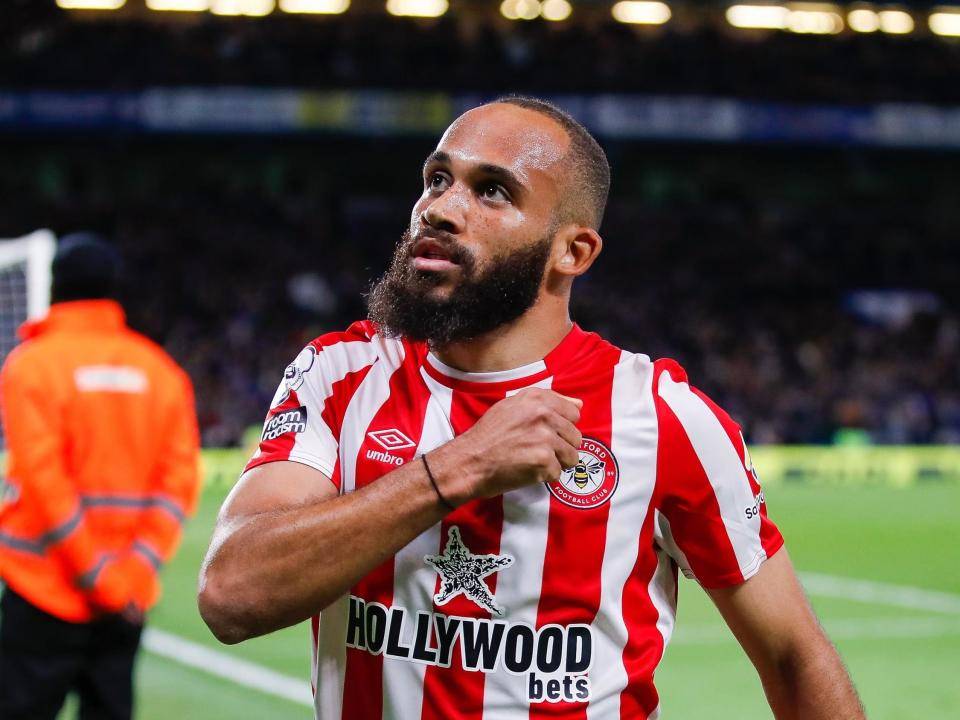 关于曼联接触姆贝乌莫球员本赛季展现优秀进球状态的信息